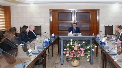 بالتفاصيل.. وزير الزراعة يؤكد دعم الدولة للإستثمار المحلى والأجنبي 