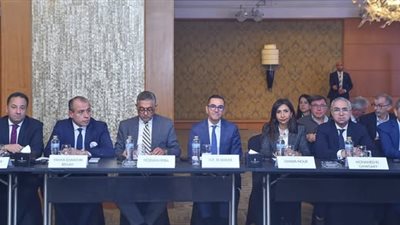 بالتفاصيل.. أبرز ما جاء في لقاء وزير الاستثمار بممثلي 42 شركة إيطالية 