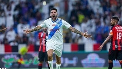 الرياض ضيفًا على الهلال في الدوري السعودي