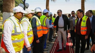 وزير قطاع الأعمال يزور النصر للتعدين في إدفو ويتفقد المشروعات الجديدة