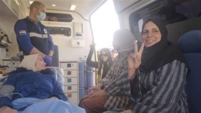 وصول 92 مصابا فلسطينيا ومرافقا إلى معبر رفح البري