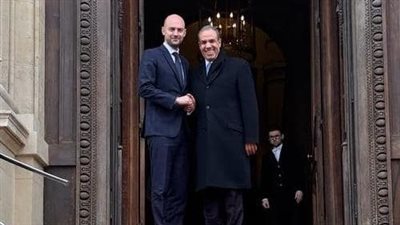 وزير الخارجية والهجرة يلتقي مع نظيره الفرنسى (تفاصيل)