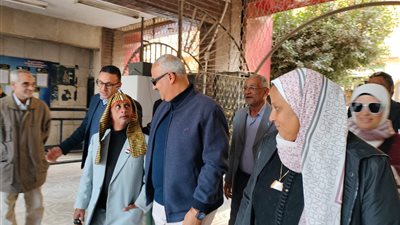 وكيل شباب الجيزه يشارك ذوي الهمم ومتحدي الآمية فرحتهم بمركز شباب امبابة