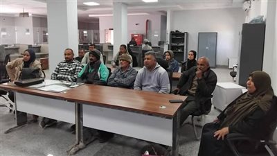 مدينة أرمنت تنظم ندوة تثقيفية للعاملين بالوحدات القروية غرب الأقصر (صور)