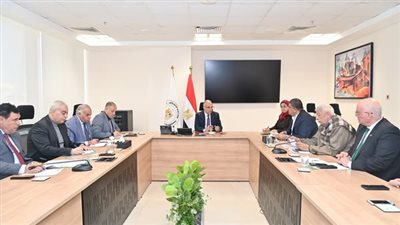 «سويلم» يلتقى مجموعة من أعضاء مجلس النواب لمناقشة طلبات المواطنين