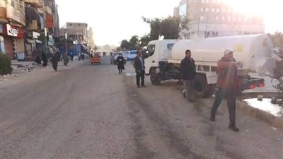 حملة موسعة لرفع الإشغالات والمخلفات الصلبة بسوق الخضروات في الأقصر