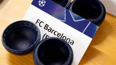 برشلونة يواجه بنفيكا في قمة نارية بدور الـ16 من دوري أبطال أوروبا
