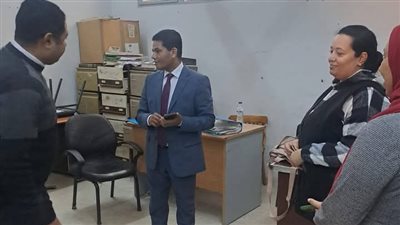 بالصور.. وكيل الصحة يتفقد سير العملية الطبية بمديرية صحة الأقصر