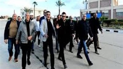 وزير الإسكان يتفقد أعمال التطوير بمنطقة الشاطئ في دمياط الجديدة