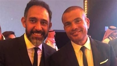 بالصورة.. الهضبة يدعم عمرو مصطفى بعد إصابته بالسرطان