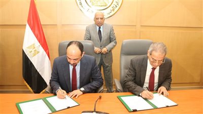 وزير الكهرباء: التنسيق مع الأجهزة والجهات المعنية للتصدي للتعديات على الكهرباء 