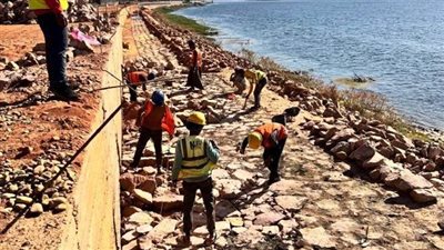 محافظ أسوان: حصلنا على حافز التميز وتخصيص 39 مليون جنيه لاستكمال المشروعات