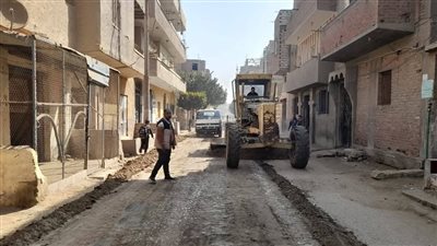 محافظ المنيا: تمهيد الطرق ورفع تجميع القمامة وتحسين البنية التحتية