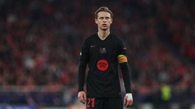 برشلونة يخطط للإبقاء على دي يونج بعقد جديد يمتد لثلاث سنوات