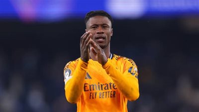 كامافينجا بين البقاء في مدريد والانتقال إلى السيتي.. قرار صعب ينتظره