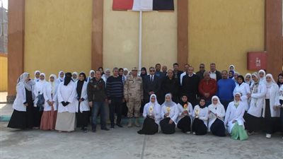 مدير تعليم الجيزة يصدر عددا من التوجيهات خلال تفقد مدارس إدارة منشأة القناطر