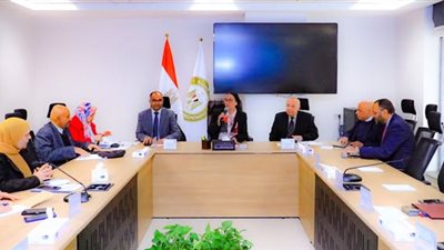 وزيرة البيئة تعقد اجتماعا للتنسيق الوطنى للإعداد لمشاركة مصر بمؤتمر المناخ cop30