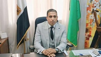 مدير «تعليم الجيزة» يصدر تعليمات مشددة لمديرى الإدارات