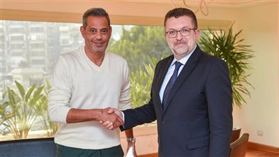 هاني رمزي ينضم إلى 