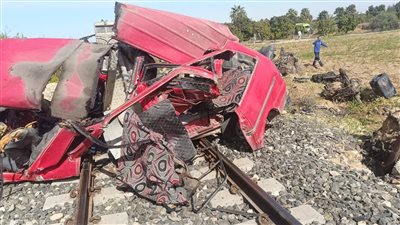 عاجل.. مصرع وإصابة 20 شخصًا في حادث دهس تحت عجلات قطار بالإسماعيلية|صور