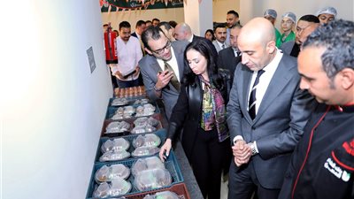 وزيرا التضامن الاجتماعي والتربية والتعليم يزوران مقر بنك الطعام المصري (صور)