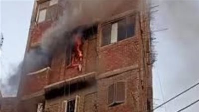 إصابة شخص في حريق شقة بالعمرانية.. والحماية المدنية تسيطر على الموقف 