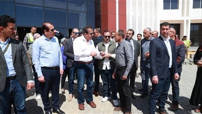 وزير الصحة يتفقد مشروع إنشاء مجمع المعامل المركزية بمدينة بدر
