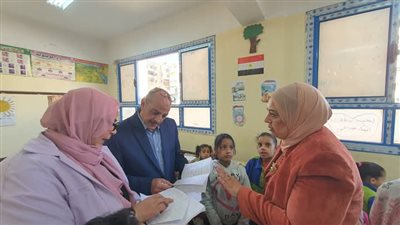 وكيل تعليم القاهرة يتفقد سير العملية التعليمية بمدارس إدارة المقطم التعليمية