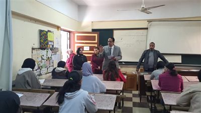 مدير تعليم الغربية يوجه بتطبيق «البوكليت» خلال امتحانات الفصل الدراسي الثاني 