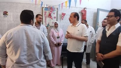 زيارة مفاجئة لنائب وزير الصحة بمستشفيات سوهاج وراء حزمة من الجزاءات والخصومات