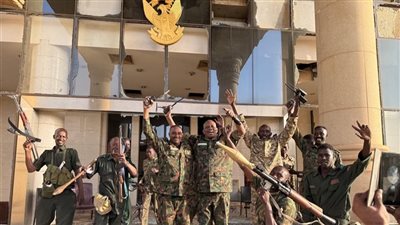 ماذا يعني سيطرة الجيش السوداني على القصر الجمهوري في الخرطوم؟