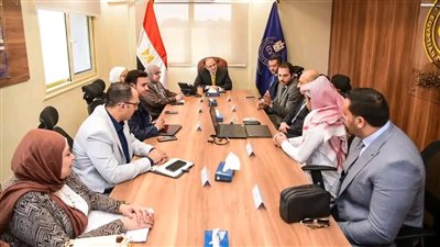 رئيس هيئة الدواء يبحث سبل تعزيز الاستثمار الدوائي مع شركتي «بدائل» و«البترجي» السعوديتين