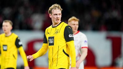 معركة بقاء أم رحيل.. براندت يفكر في مستقبله بعيدًا عن دورتموند