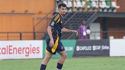 أندية الدوري تترقب موقف الأهلي من عمر الساعي