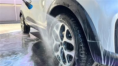 تجنب هذه الأمور عند غسيل السيارة