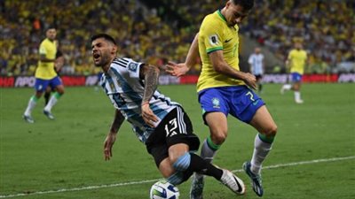 في غياب ميسي ونيمار.. الأرجنتين تواجه البرازيل في تصفيات مونديال 2026