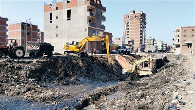 محافظ الغربية يكشف آخر تطورات الأعمال لإنجاز تغطية مصرف الزهار بمركز قطور