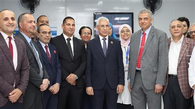رئيس جامعة المنيا يفتتح تطوير وتجهيز وحدة الغسيل الكلوي بمستشفى الكلى