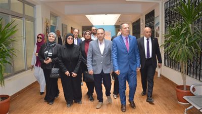 رئيس جامعة دمياط وعمداء الكليات يتفقدون المدينة الجامعية للطالبات