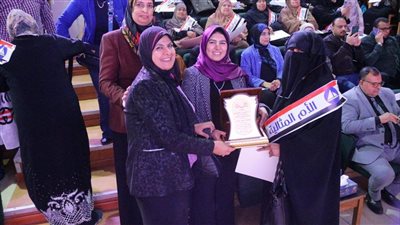 نائب محافظ دمياط تشارك الأمهات المثاليات وأسرهم حفل الإفطار الجماعي