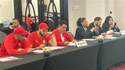 المنتخب الوطني تحت 17 عاما بالقميص الأبيض أمام جنوب إفريقيا