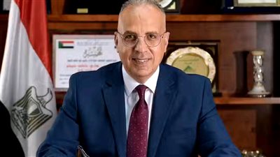 وزير الري يتابع حالة محطات رفع المياه ومجهودات مصلحة الميكانيكا والكهرباء