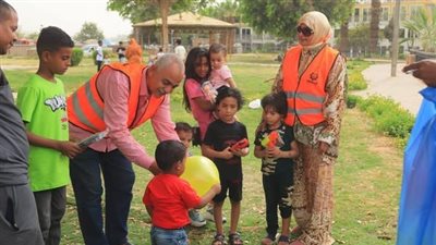 بالهدايا والبالونات.. حدائق أسوان تتزين للمواطنين خلال أيام العيد