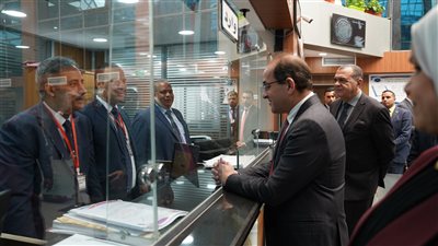 بالصور.. وزير المالية يوجه رسالة لموظفي الضرائب