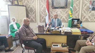 مدير عام إدارة المنيا التعليمية يصدر تنبيهات خلال اجتماعه بمديري المراحل 