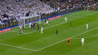 هدية لفريق برشلونة..ريال مدريد يسقط أمام فالنسيا فى الوقت القاتل 