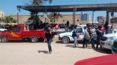 بعد منع «البيك أب».. أهالي بني مزار يطالبون بتوفير سيارات بديلة لنقل المواطنين 