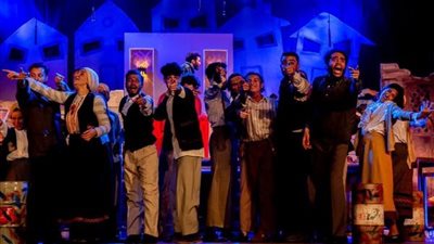 «أصحاب الأرض».. تفاصيل مشاركة جامعة بنها بمهرجان آفاق العربي للمسرح الجامعي بسلطنة عمان