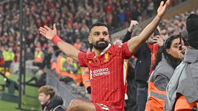 تتويج محمد صلاح بجائزة أفضل لاعب في الدوري الإنجليزي