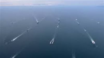 روسيا تجري تدريبات عسكرية بحرية في القطب الشمالي